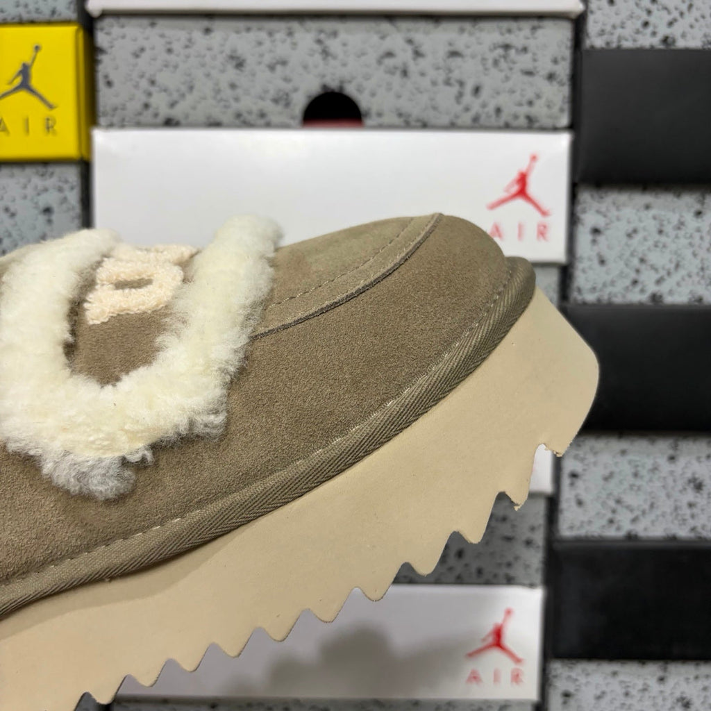 UGG Scufette Women's Shearling Platform Slide – Suede Slipper with Fluffy Shearling Strap, Shearling-Lined Footbed & Chunky Serrated Platform Sole in Sand