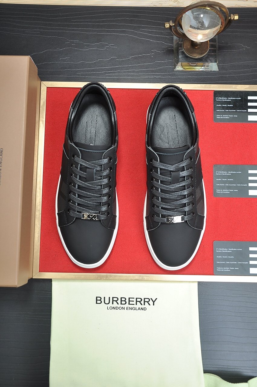 Burberry Black Check Low-Top Sneakers