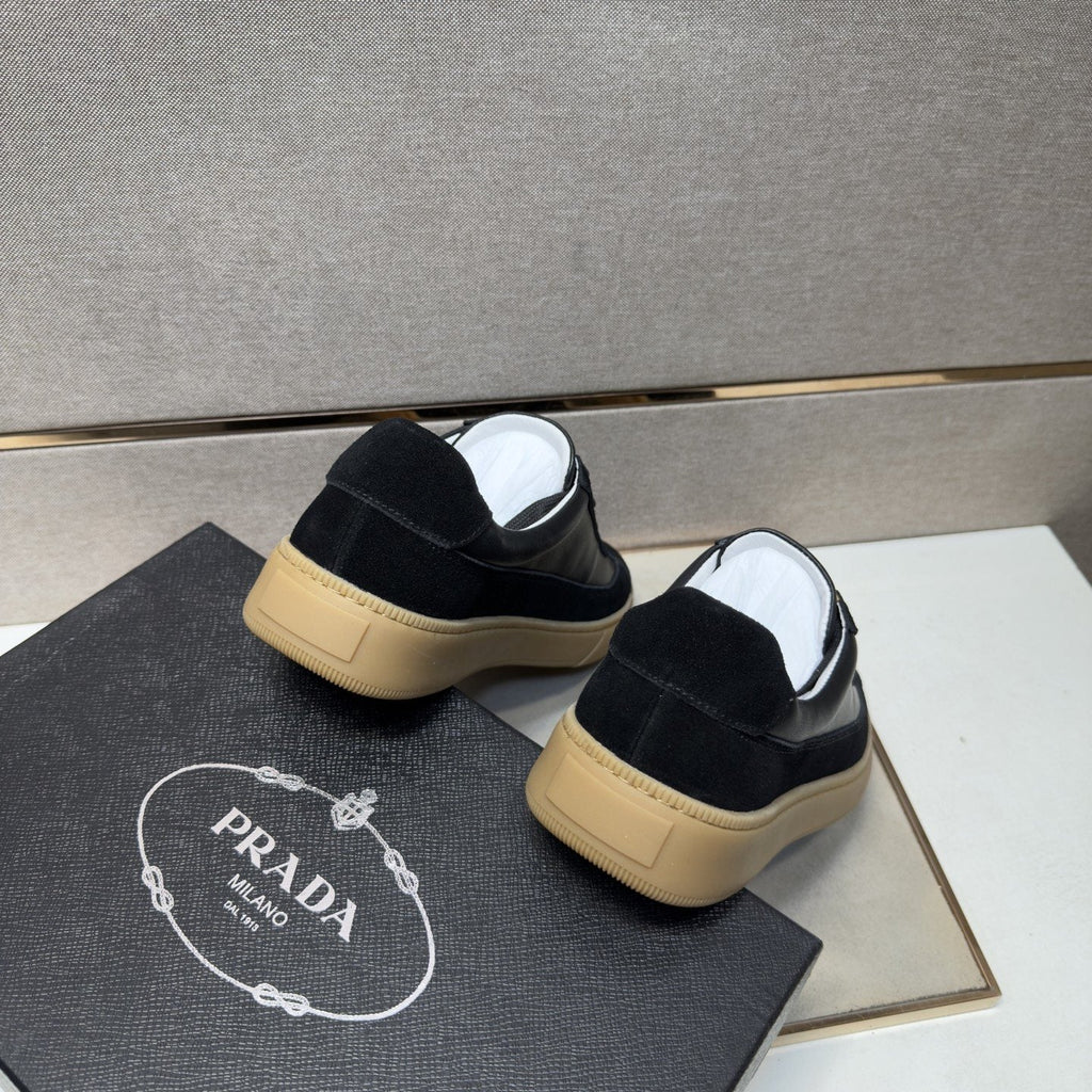 Prada Logo Low-Top Sneakers