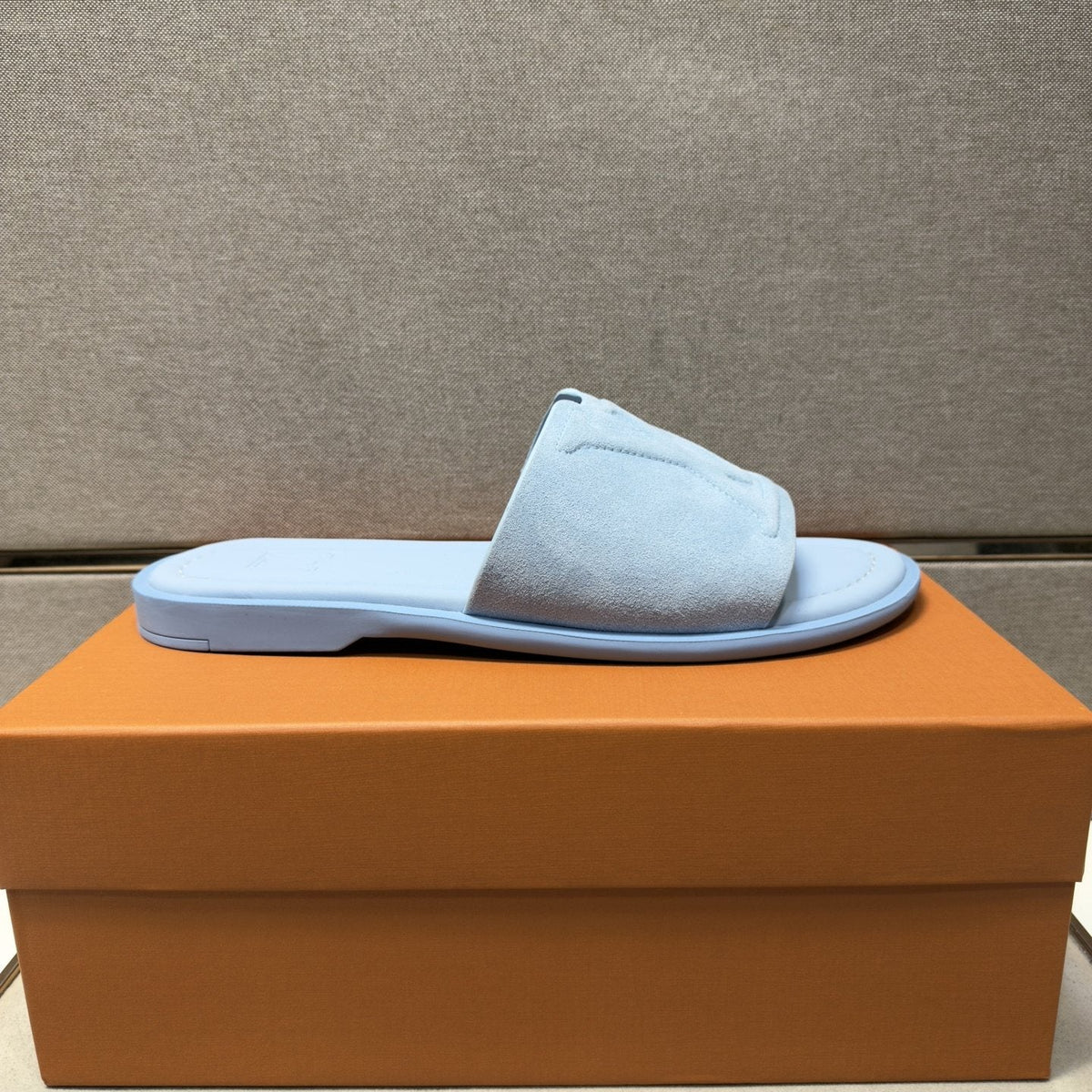 Louis Vuitton Men's Embossed Strap Slide Sandals - Textured Footbed